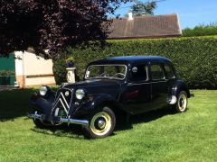 Louer une CITROËN Traction 11 Familiale de 1957 (Photo 0)