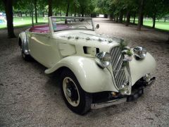 Louer une CITROËN Traction 11 de 1938 (Photo 0)