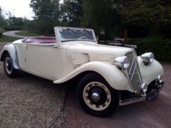 Louer une CITROËN Traction 11 de de 1938 (Photo 3)