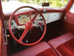 Louer une CITROËN Traction 11 de de 1955 (Photo 5)