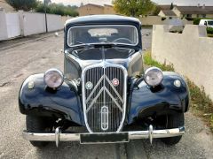 Louer une CITRO&Euml;N Traction 11B de de 1952 (Photo 2)