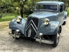 Louer une CITRO&Euml;N Traction 11B de de 1954 (Photo 3)