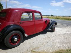 Louer une CITROEN Traction 11BL de de 1939 (Photo 3)