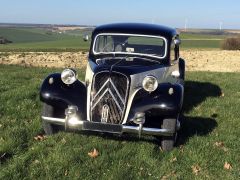 Louer une CITRO&Euml;N Traction 11C de de 1954 (Photo 3)