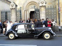 Louer une CITROËN Traction 15/6 de de 1949 (Photo 4)