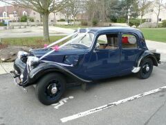 Louer une CITROËN Traction 7C de de 1939 (Photo 1)