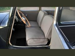 Louer une CITROËN Traction  de de 1950 (Photo 5)