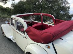 Louer une CITROËN Traction  de de 1954 (Photo 4)