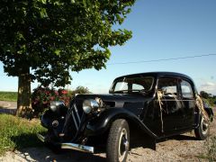 Louer une CITROËN Traction Avant de 1936 (Photo 2)