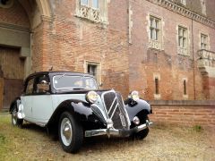 Louer une CITROËN Traction Avant de de 1952 (Photo 2)