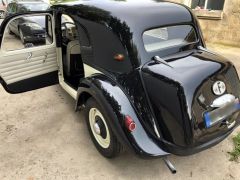 Louer une CITROËN Traction Avant de de 1952 (Photo 3)