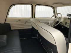 Louer une CITROËN Traction Avant de de 1952 (Photo 4)