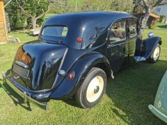 Louer une CITROËN Traction Avant de de 1952 (Photo 5)