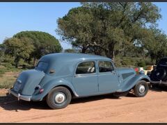 Louer une CITROËN Traction Avant de de 1954 (Photo 2)