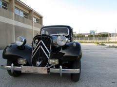 Louer une CITROËN Traction Avant de de 1955 (Photo 3)