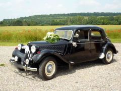 Louer une CITROËN Traction Avant de de 1955 (Photo 1)