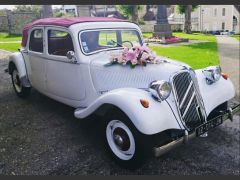 Louer une CITROËN Traction Découvrable de de 1953 (Photo 3)