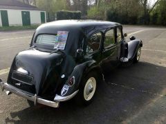 Louer une CITROËN Traction familiale de de 1956 (Photo 3)