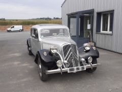 CITROËN Traction Toit Ouvrant (Photo 2)
