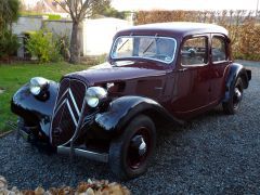 Louer une CITROËN Traction de 1938 (Photo 0)