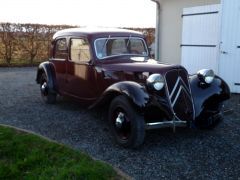 Louer une CITROËN Traction de de 1938 (Photo 2)