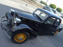Louer une CITROËN Traction de 1938 (Photo 0)