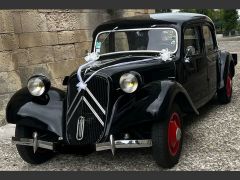 Louer une CITROËN Traction de de 1938 (Photo 3)