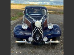 Louer une CITROËN Traction de de 1949 (Photo 3)