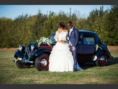 Louer une CITROËN Traction de de 1953 (Photo 2)