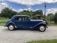 CITRO&Euml;N Traction de 1954 en location pour mariage dans les C�tes-d'Armor