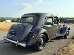 Louer une CITRO&Euml;N Traction de de 1954 (Photo 4)