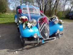 Louer une CITROËN Traction de de 1955 (Photo 1)