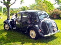 Louer une CITROËN Traction de de 1955 (Photo 4)