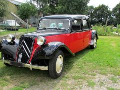 Louer une CITROËN Traction de de 1956 (Photo 1)