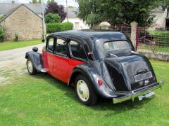 Louer une CITROËN Traction de de 1956 (Photo 3)