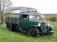 Louer une CITROËN U23 de de 1951 (Photo 3)