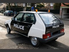 CITRON Visa Police Pie (Photo 3)