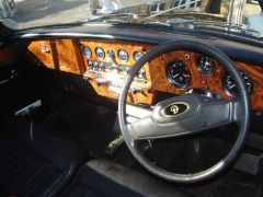 Louer une DAIMLER DS 420 Corbillard de de 1984 (Photo 4)