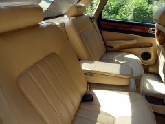 Louer une DAIMLER XJ 40 de de 1989 (Photo 4)