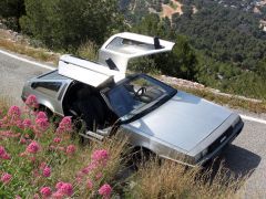 Louer une DE LOREAN DMC 12 de de 1981 (Photo 3)