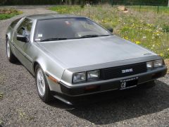 Louer une DMC Delorean 12 de de 1982 (Photo 1)