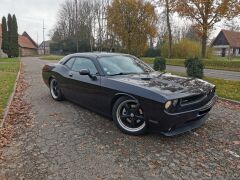 Louer une DODGE Challenger 375CV de de 2000 (Photo 1)