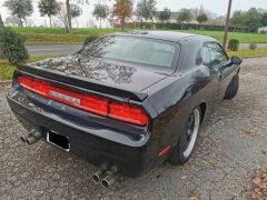 Louer une DODGE Challenger 375CV de de 2000 (Photo 3)