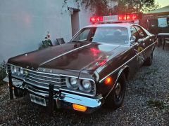 Louer une DODGE Coronet de de 1974 (Photo 1)
