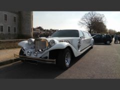 Louer une EXCALIBUR Limousine V8 de de 1995 (Photo 4)