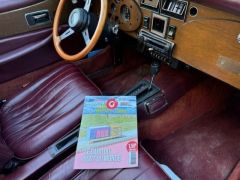 Louer une EXCALIBUR Phaeton IV de de 1983 (Photo 5)