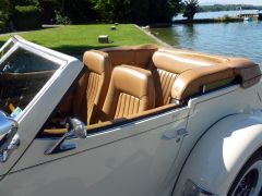 EXCALIBUR Phaeton IV de 1984 en location pour mariage en Is�re