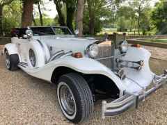 EXCALIBUR Phaeton de 1981 en location pour mariage dans l'Aude