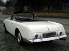 Louer une FACEL VEGA Facel 3 de de 1964 (Photo 3)