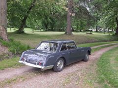 Louer une FACEL VEGA Facel 3 de de 1964 (Photo 3)